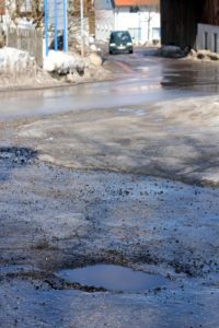 When To Repair Or Replace Your Driveway